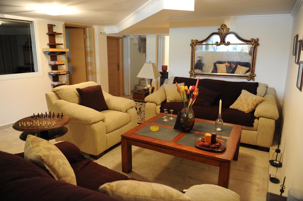 Agnadi Suites Эпископос Экстерьер фото